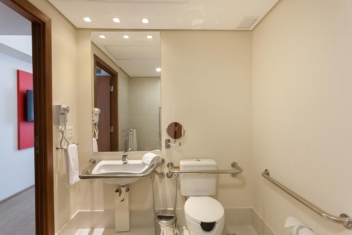 Hotel Esuites Virginia Luxemburgo Bh 4*